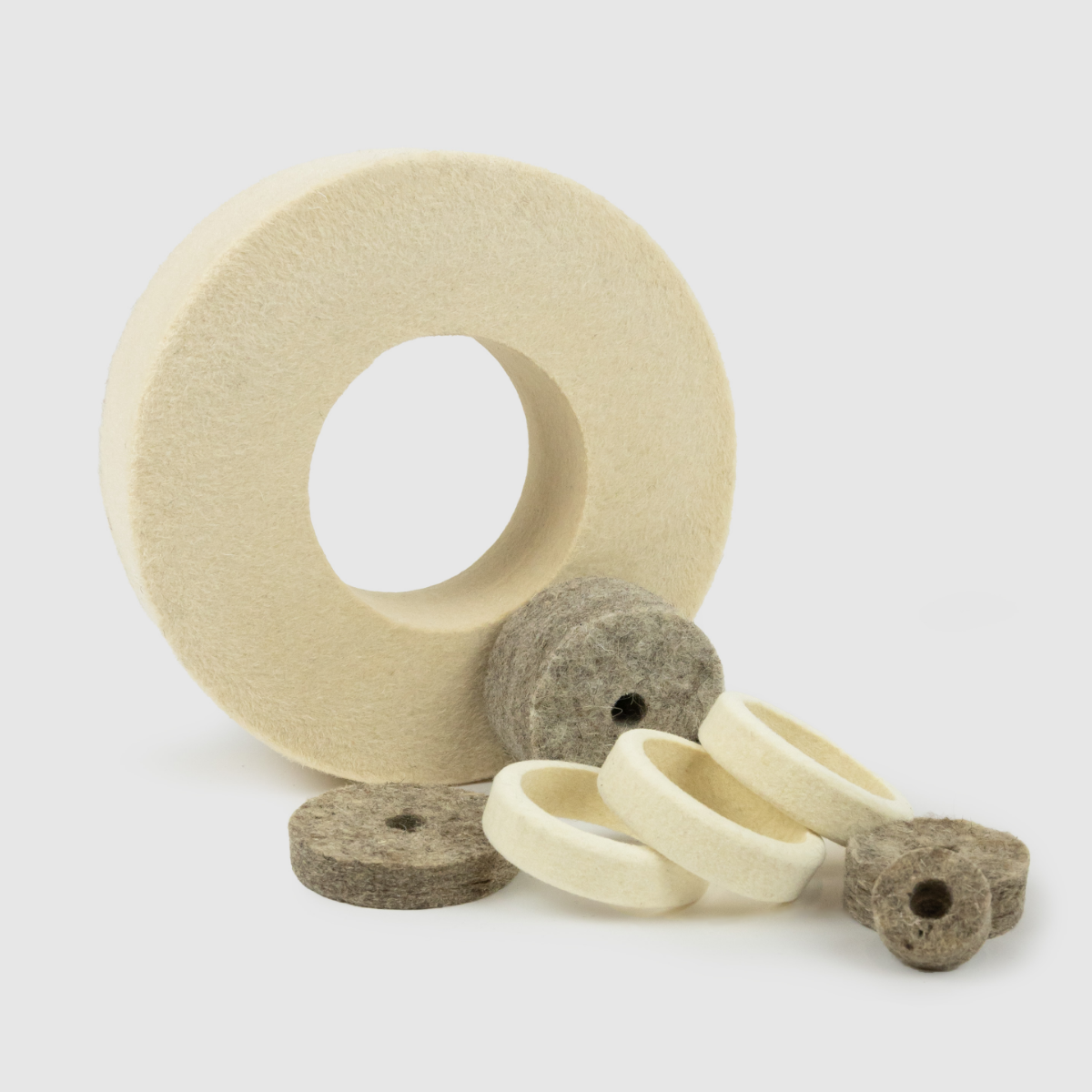 Joints d’étanchéité, joints et anneaux en feutre